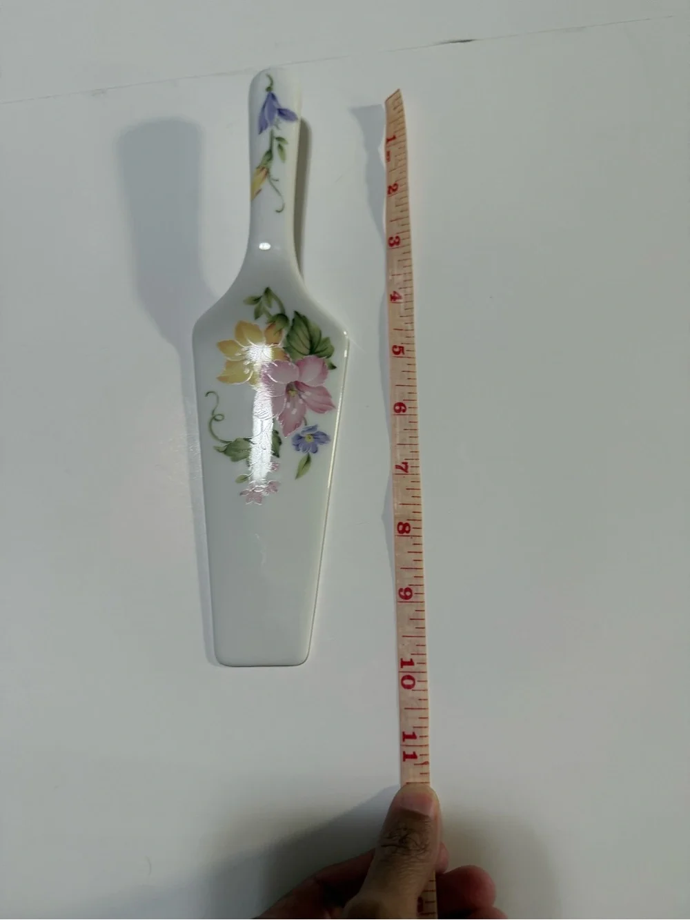 Andrea by Sadek Floral Porcelain Cake Server - White with Pink & Yellow Flowers
